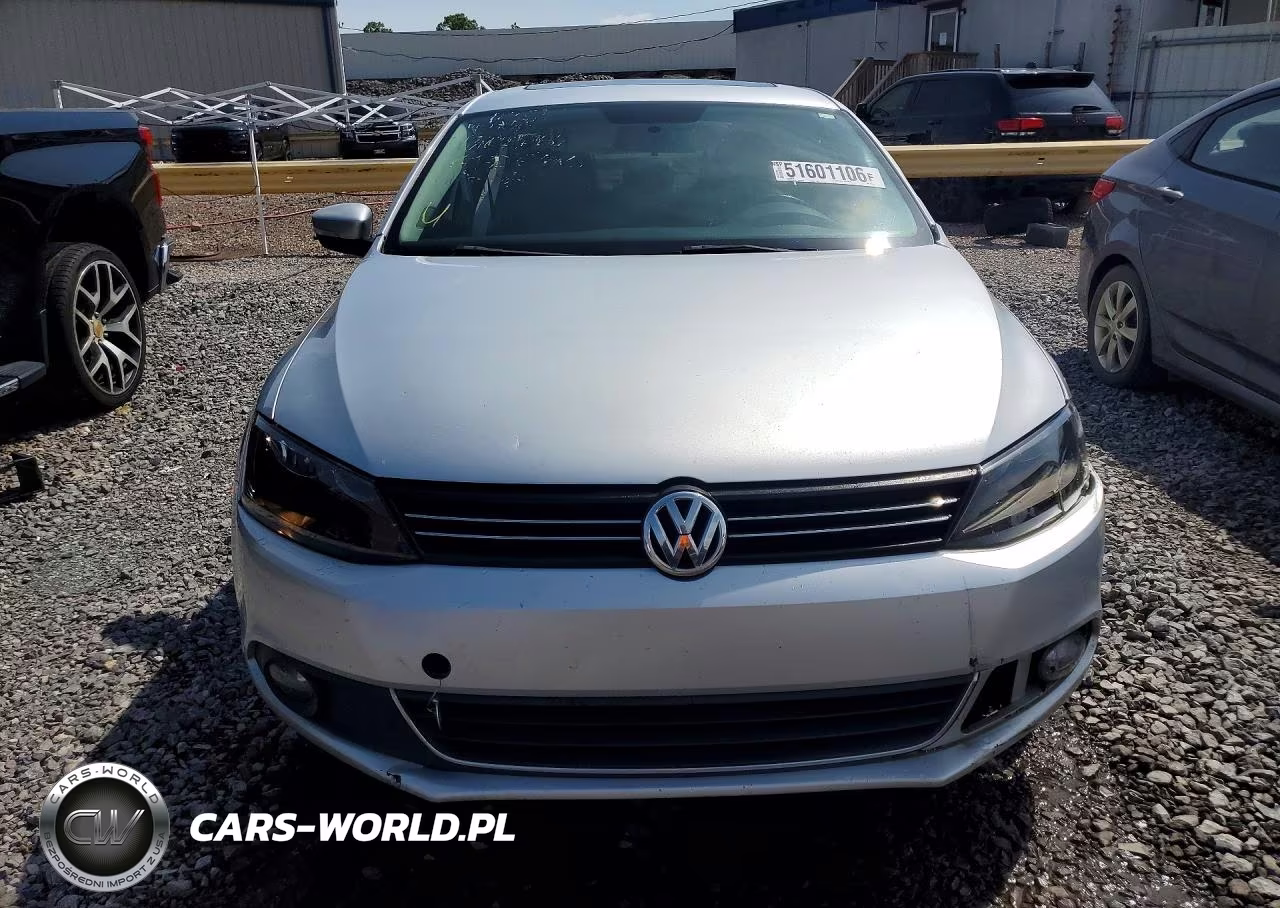 2011 Volkswagen Jetta Sel VIN:3VWLX7AJ4BM334411 - 5