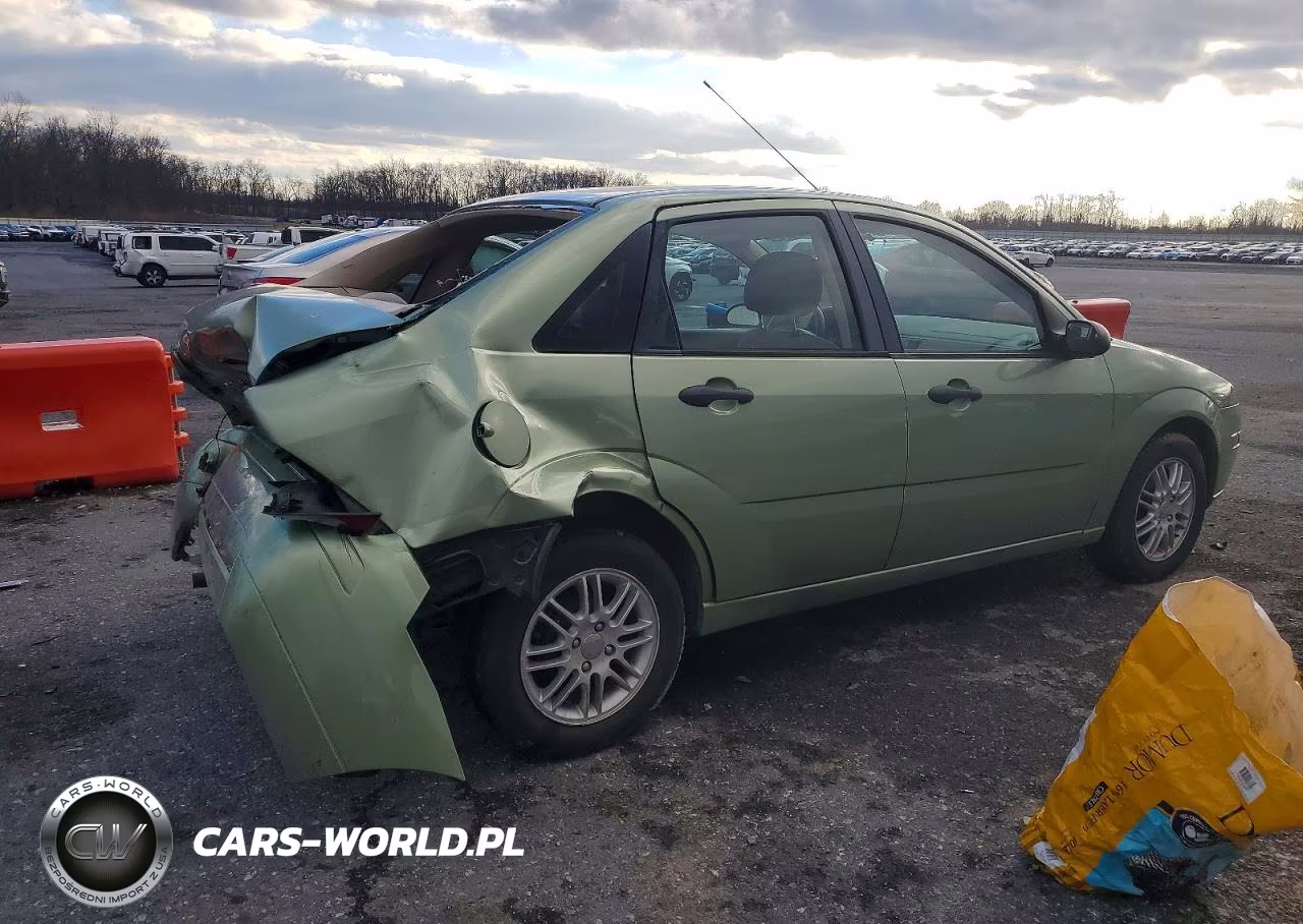 2007 Ford Focus Zx4 VIN:1FAFP34N07W355065 - 3