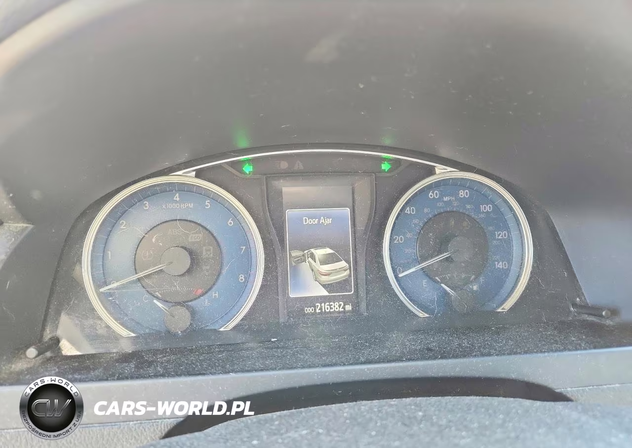 2017 Toyota Camry Le VIN:4T1BF1FK9HU284170 - 9