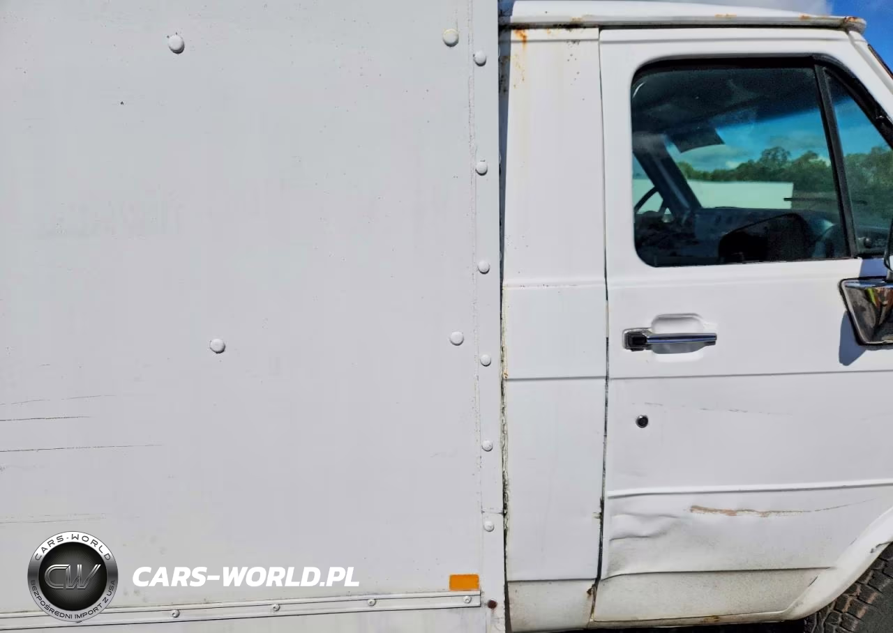 1995 GMC Cutaway Van G3500 VIN:1GDGG31Z7SF526775 - 11