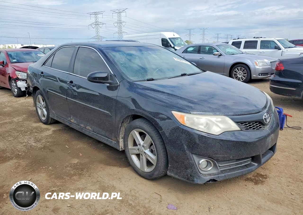 2014 Toyota Camry Se VIN:4T1BF1FK6EU370080 - 4