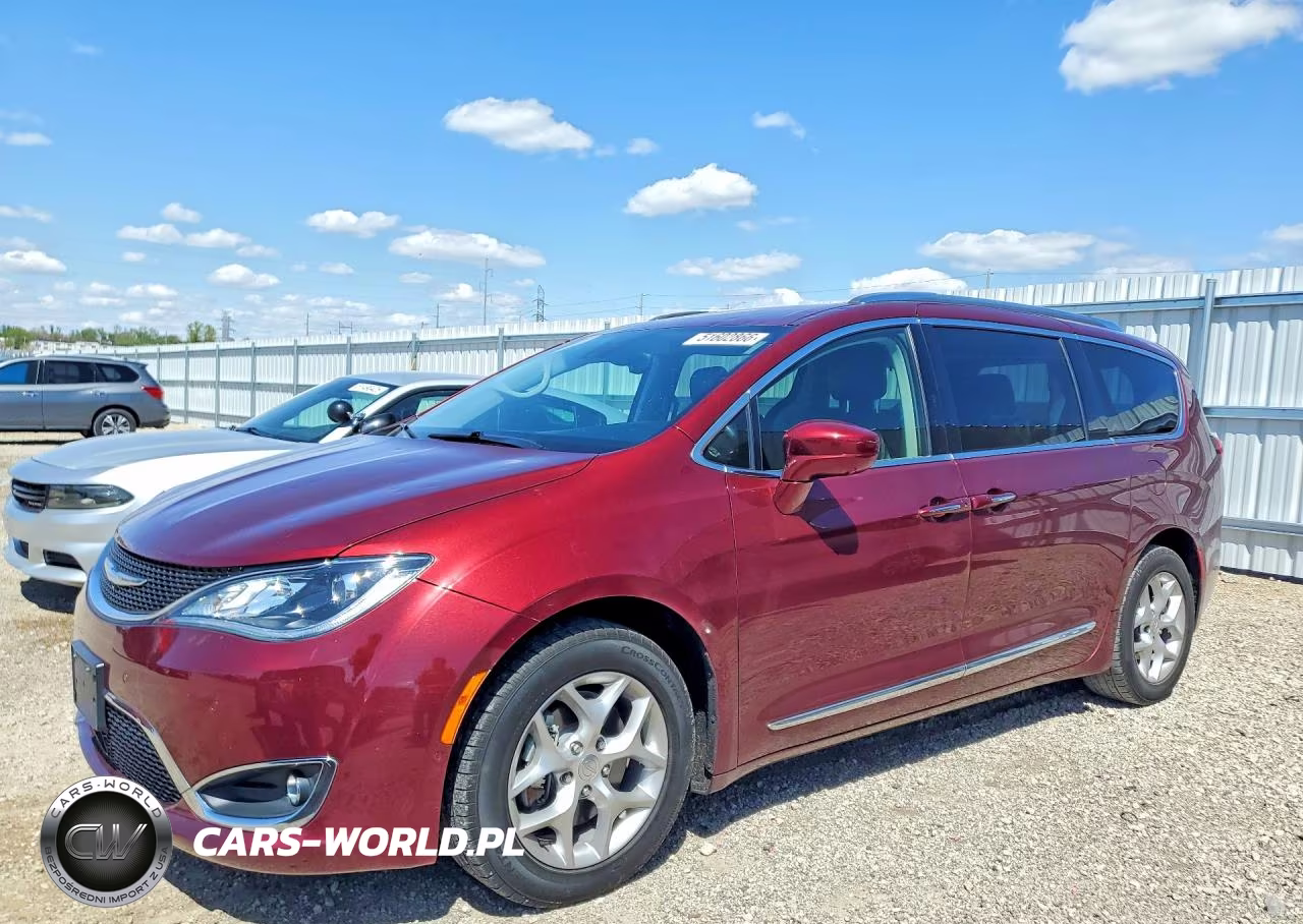 2018 Chrysler Pacifica Touring L – zdjęcie 1 z 13