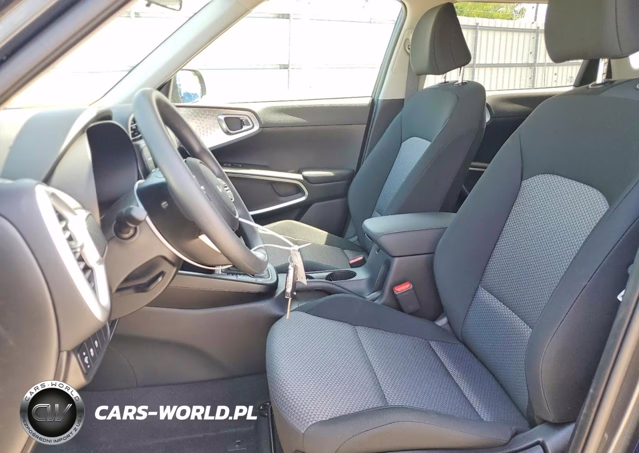2025 Kia Soul Lx VIN:KNDJ23AU1S7969012 - 7