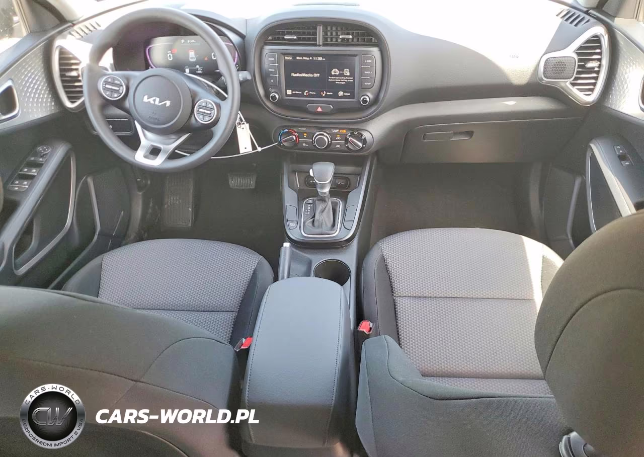 2025 Kia Soul Lx VIN:KNDJ23AU1S7969012 - 8