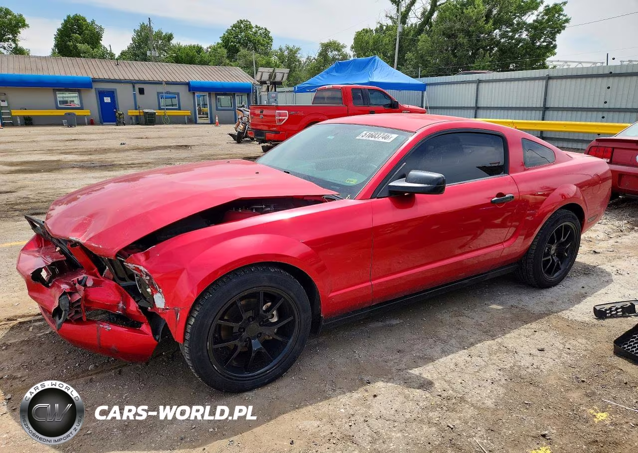 2006 Ford Mustang – zdjęcie 1 z 12