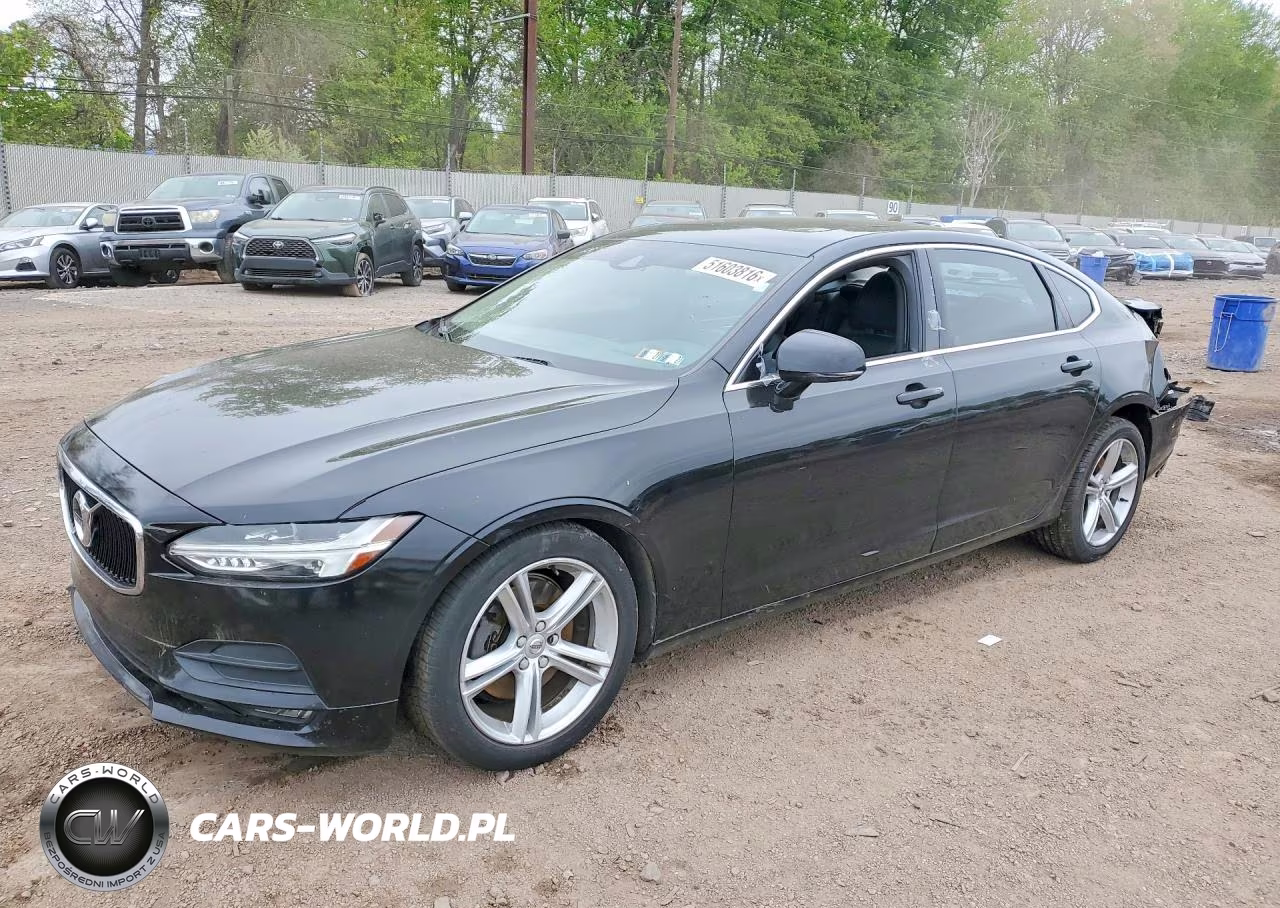 2018 Volvo S90 T5 Momentum