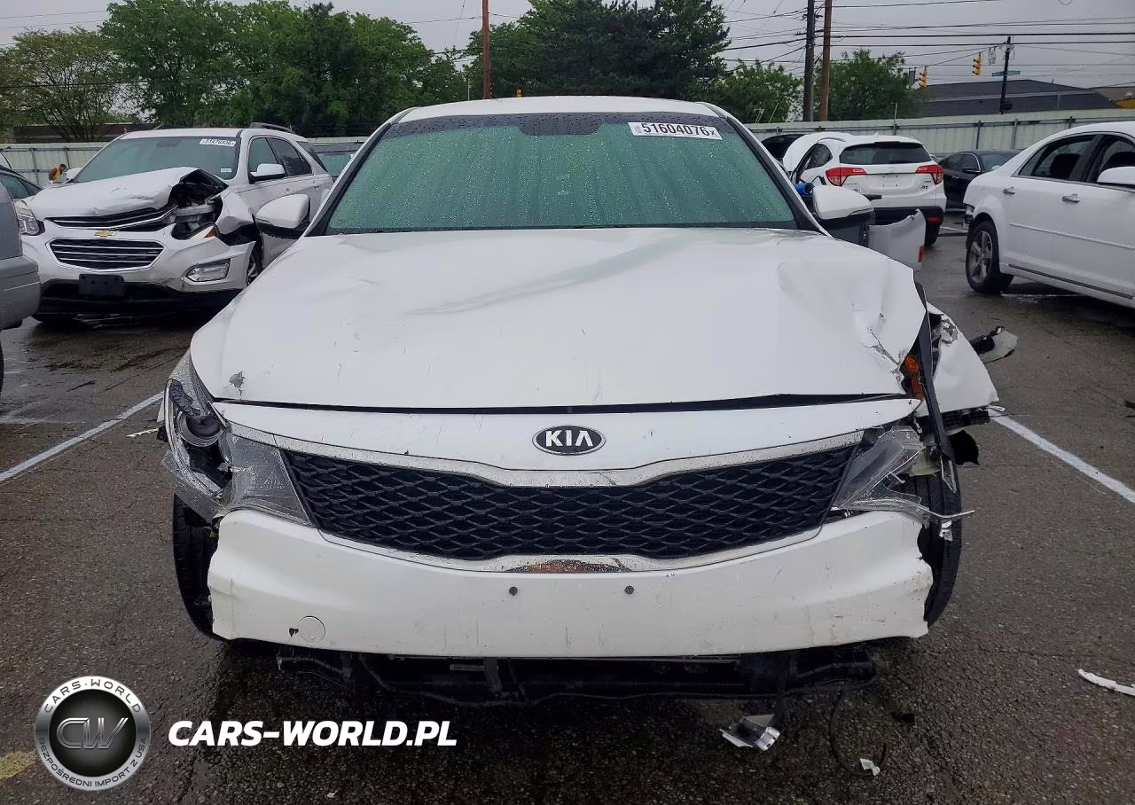2018 Kia Optima Lx VIN:KNAGT4L34J5205891 - 5
