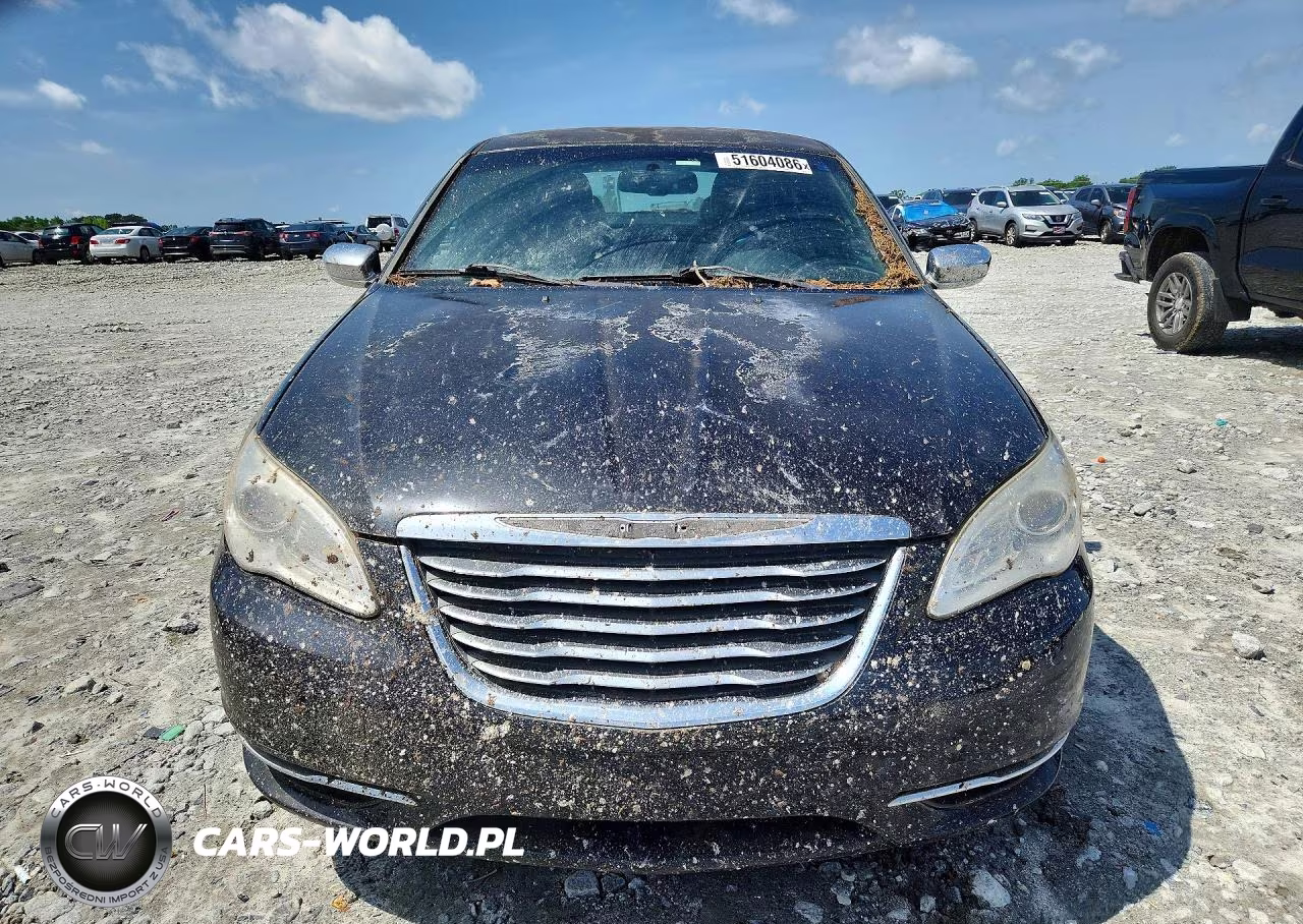 2011 Chrysler 200 Limited VIN:1C3BC2FB7BN581110 - 5
