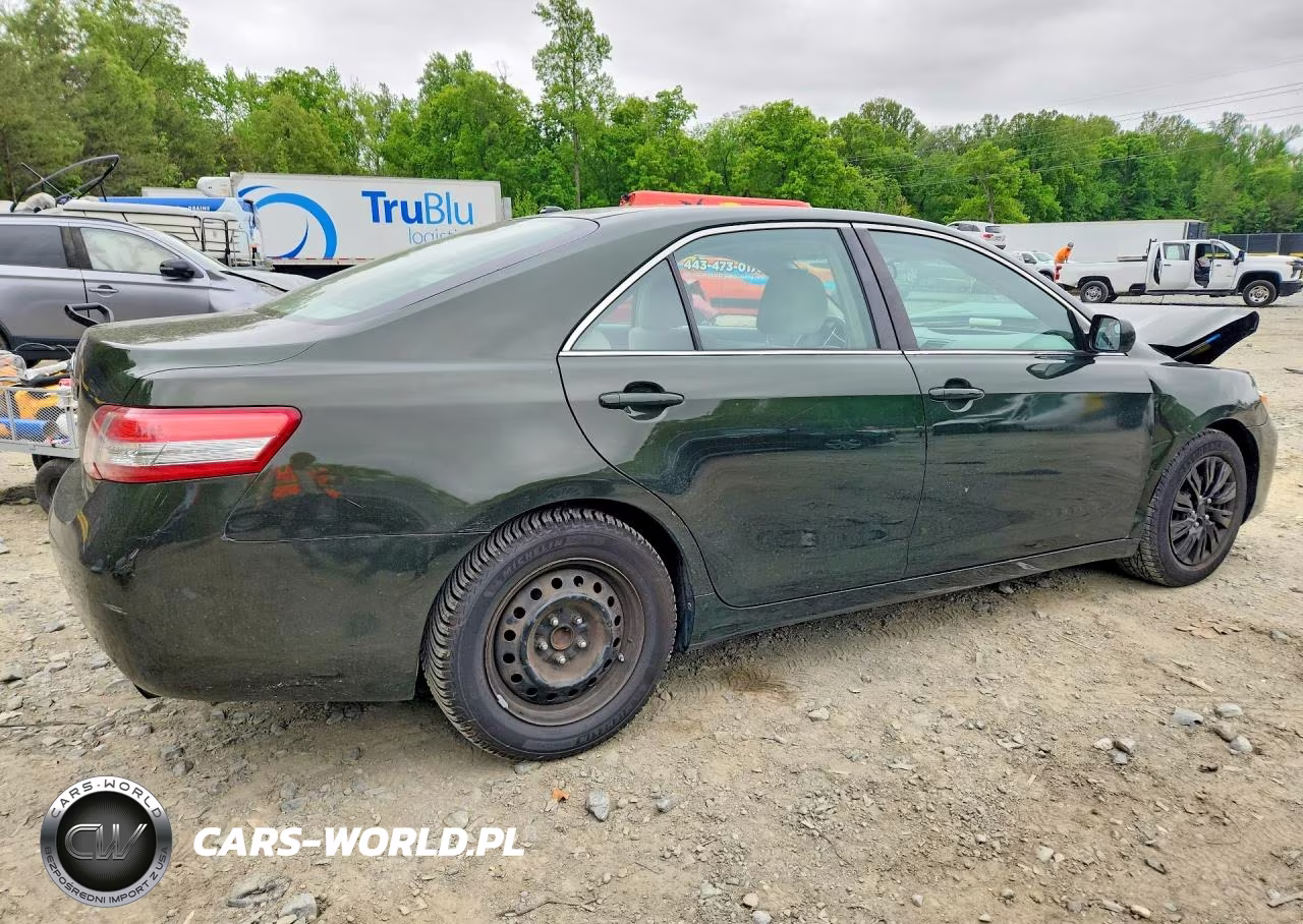 2010 Toyota Camry Le VIN:4T1BF3EK5AU540744 - 3