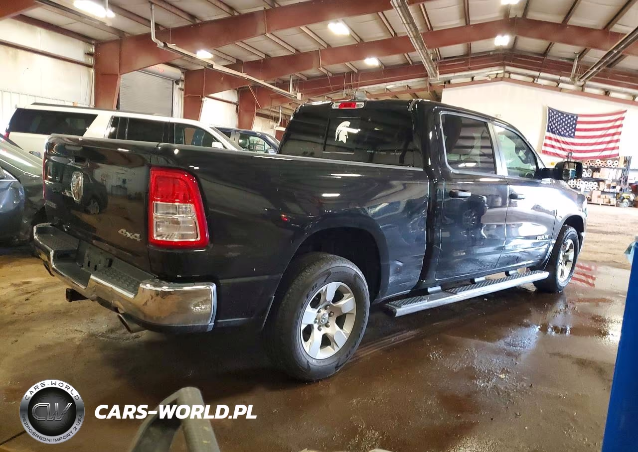 2024 Ram 1500 Big Horn VIN:1C6SRFMT5RN111530 - 3