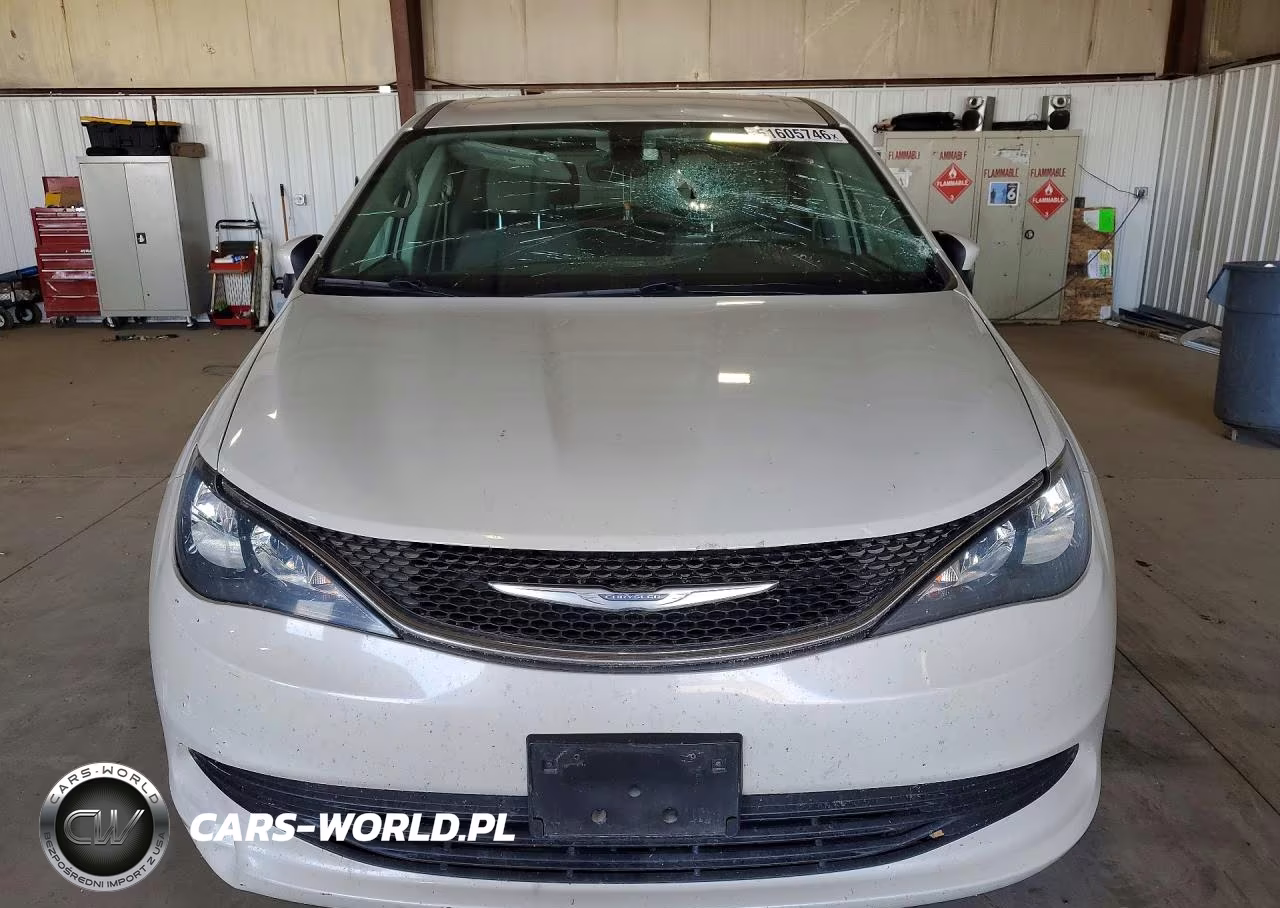 2017 Chrysler Pacifica Lx VIN:2C4RC1CG2HR598848 - 5