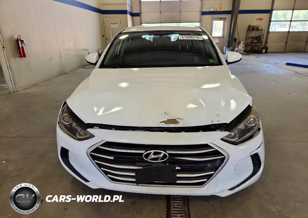 2018 Hyundai Elantra Sel VIN:5NPD84LF4JH236849 - 5
