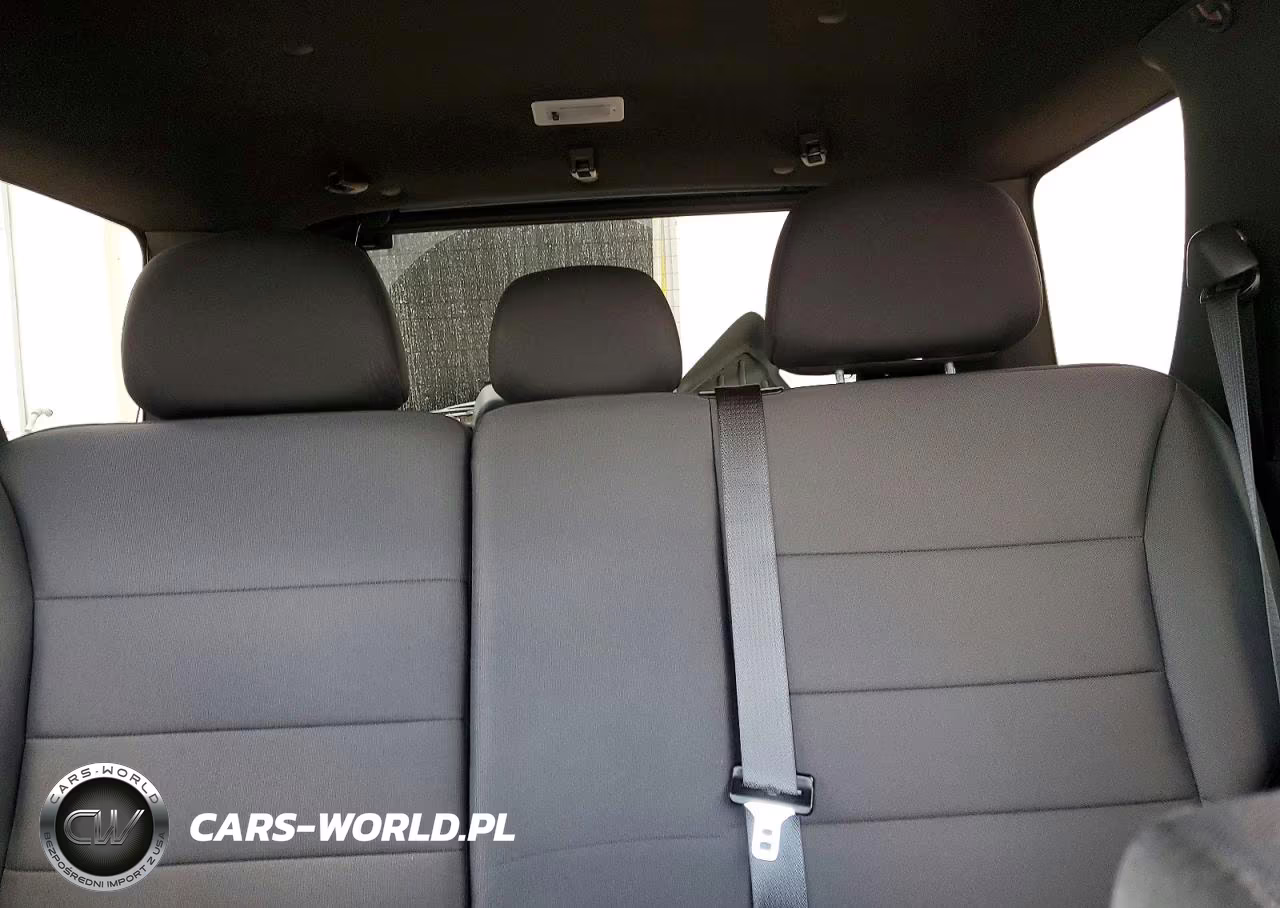 2010 Ford Escape Xlt VIN:1FMCU0DG5AKC88463 - 10