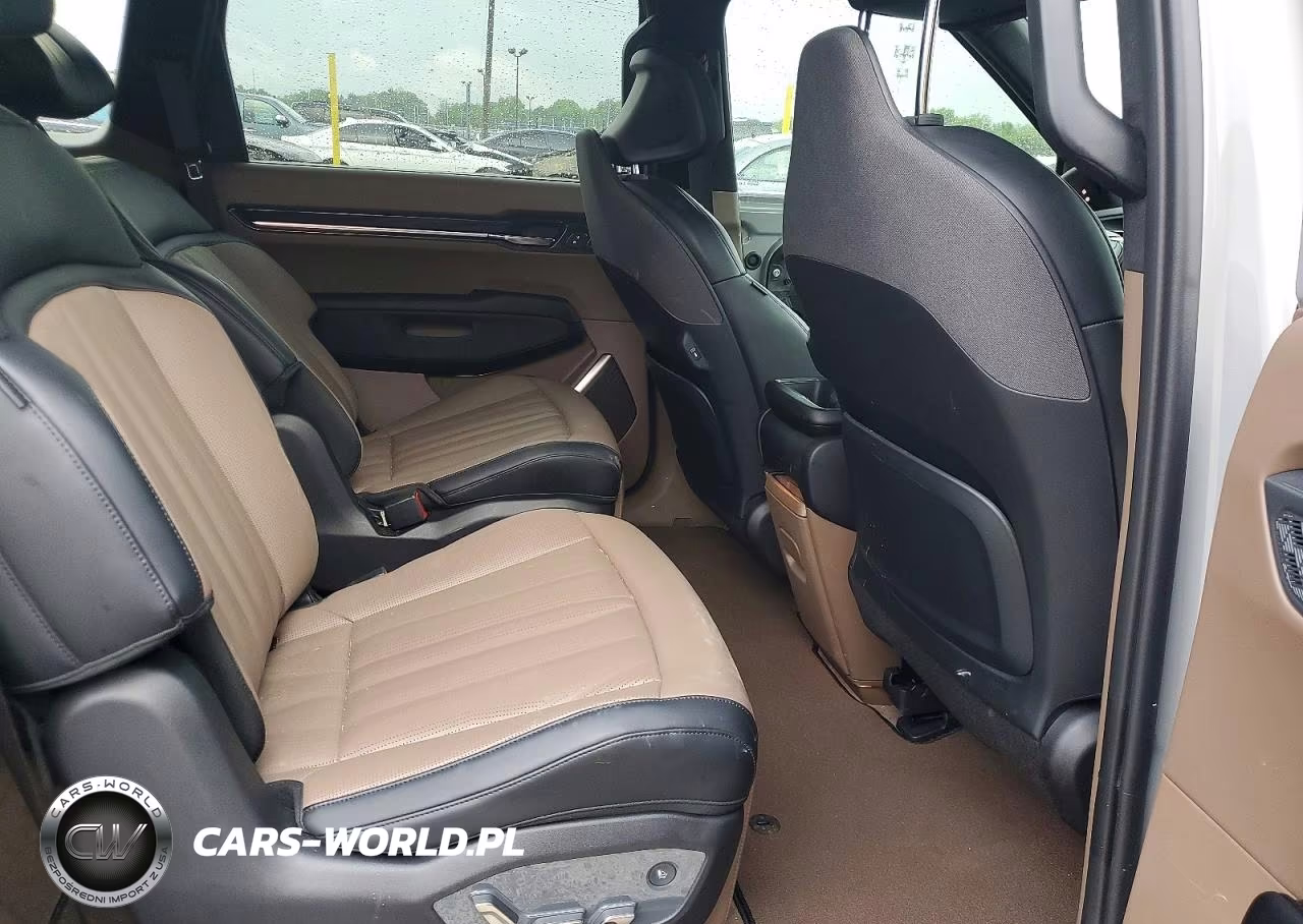 2026 Kia Ev9 Gt-Line VIN:5XYAEFS50TG009782 - 11