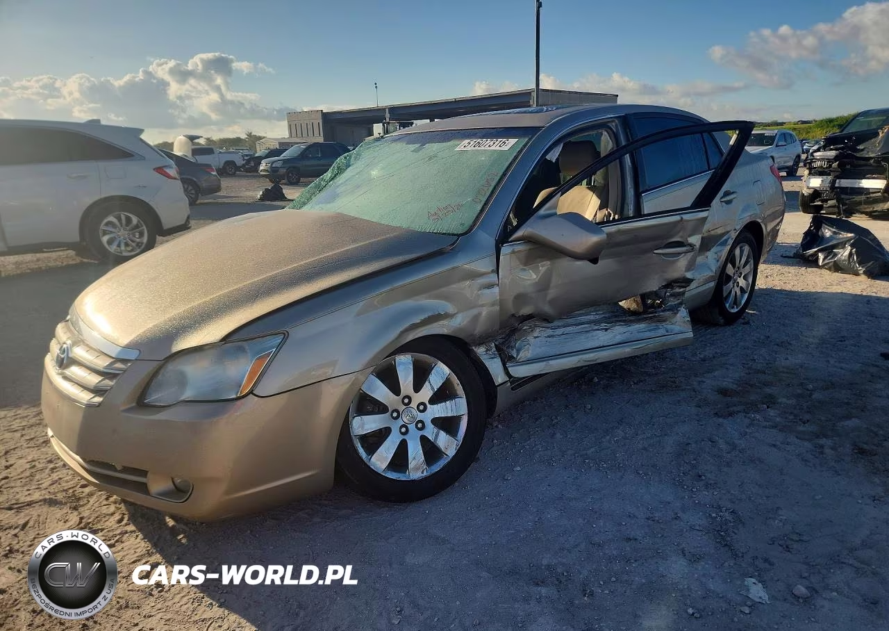 2005 Toyota Avalon Xls