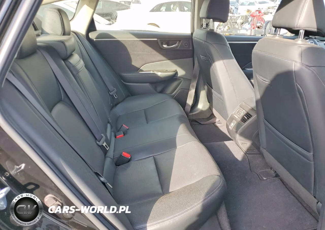 2019 Honda Clarity VIN:JHMZC5F38KC005041 - 10