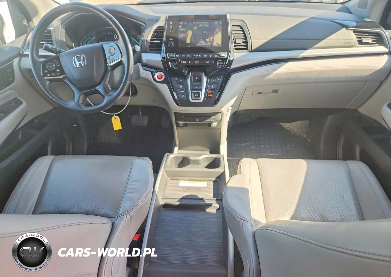 2018 Honda Odyssey Elite VIN:5FNRL6H97JB034170 - 8