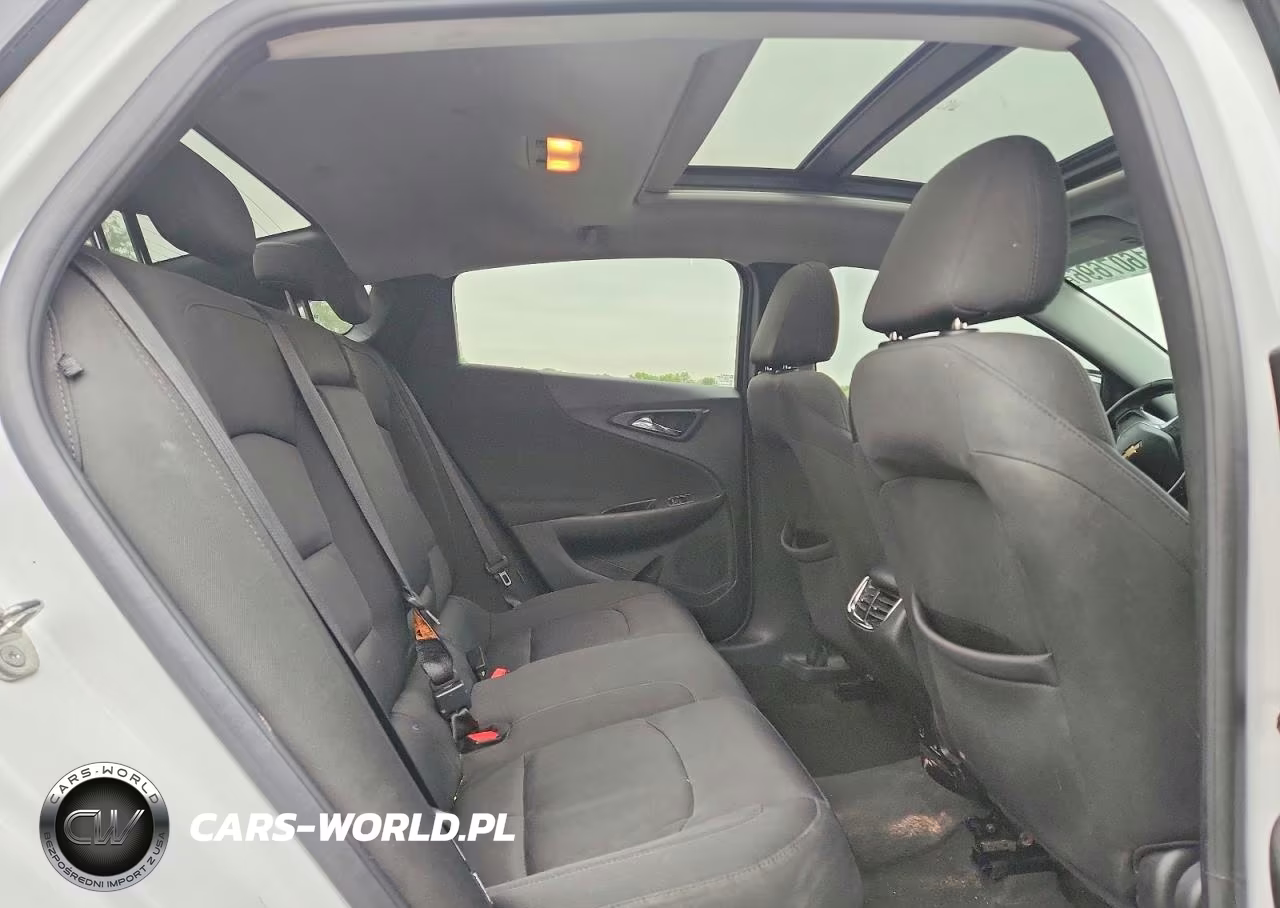 2018 Chevrolet Malibu Lt VIN:1G1ZD5ST0JF156241 - 10