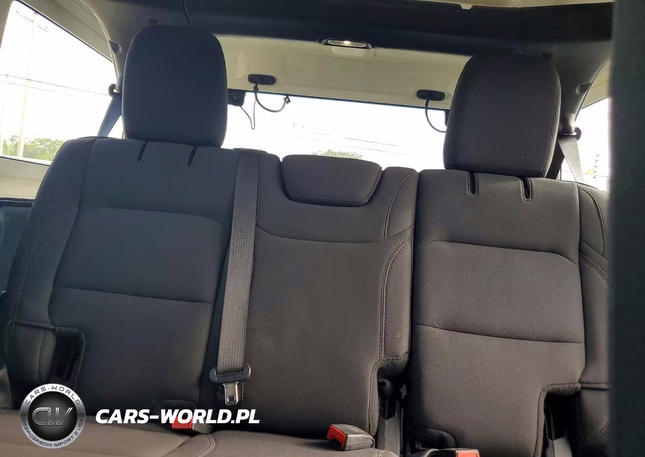 2020 Jeep Wrangler Unlimited Sport VIN:1C4HJXDGXLW171212 - 10