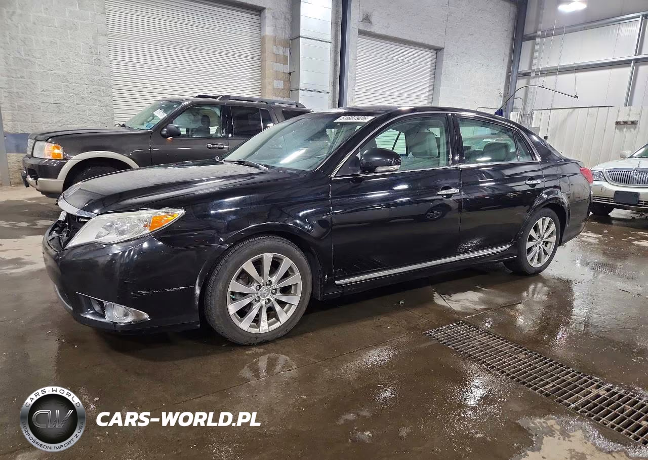 2011 Toyota Avalon Limited