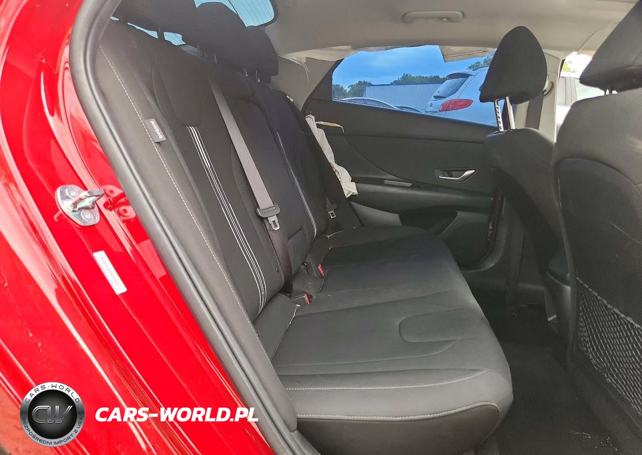 2025 Hyundai Elantra Sel VIN:KMHLS4DGXSU978468 - 10