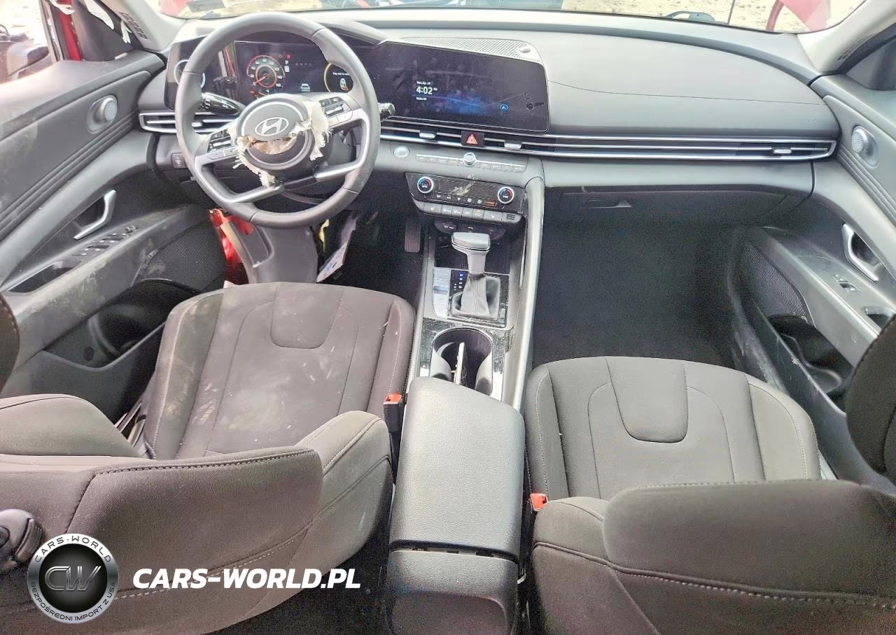 2025 Hyundai Elantra Sel VIN:KMHLS4DGXSU978468 - 8