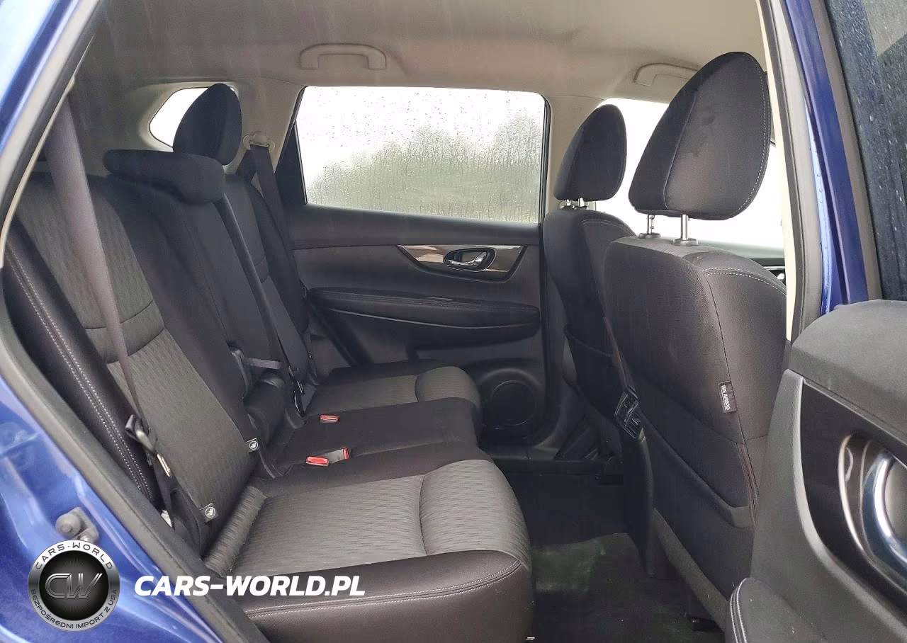 2018 Nissan Rogue S VIN:JN8AT2MT3JW470330 - 11
