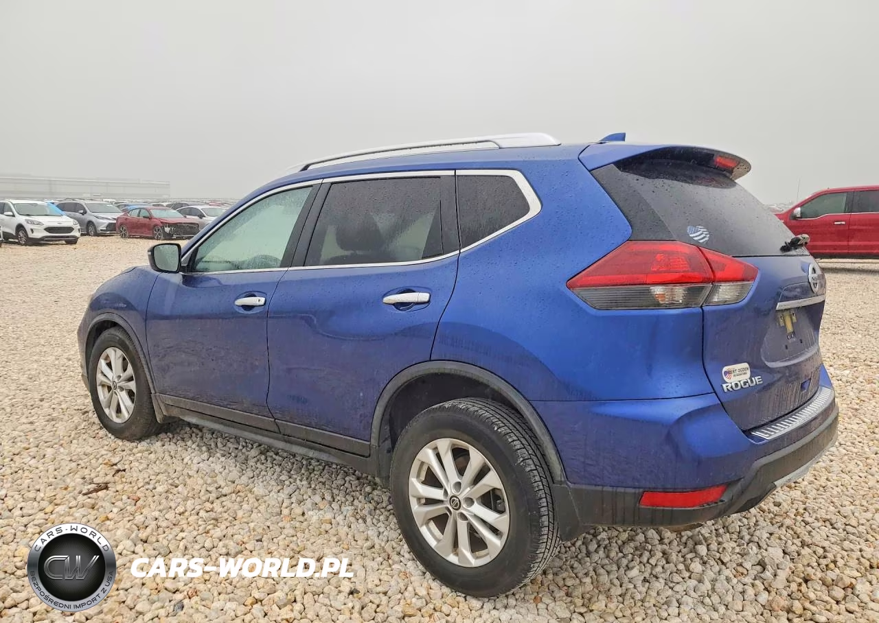 2018 Nissan Rogue S VIN:JN8AT2MT3JW470330 - 2