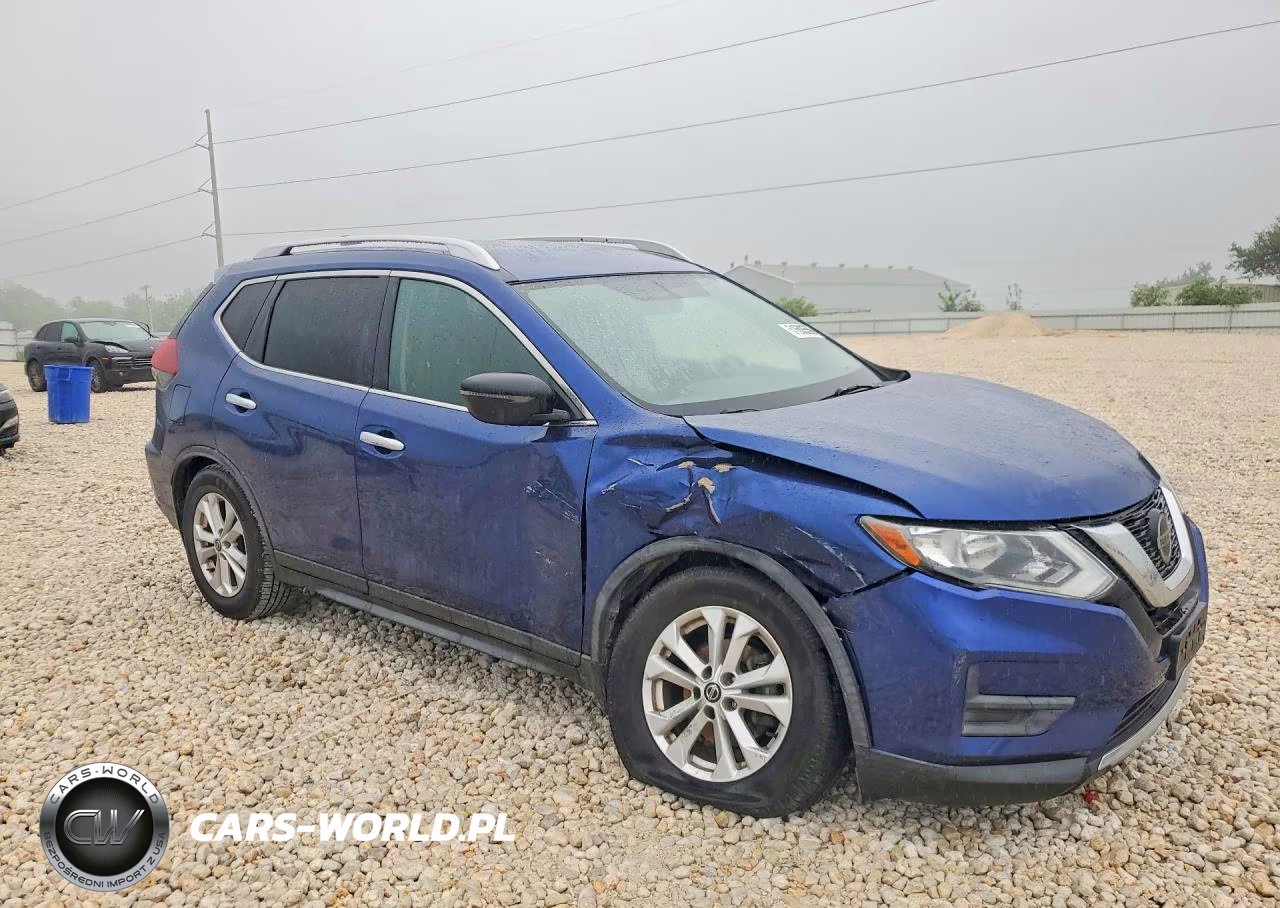2018 Nissan Rogue S VIN:JN8AT2MT3JW470330 - 4
