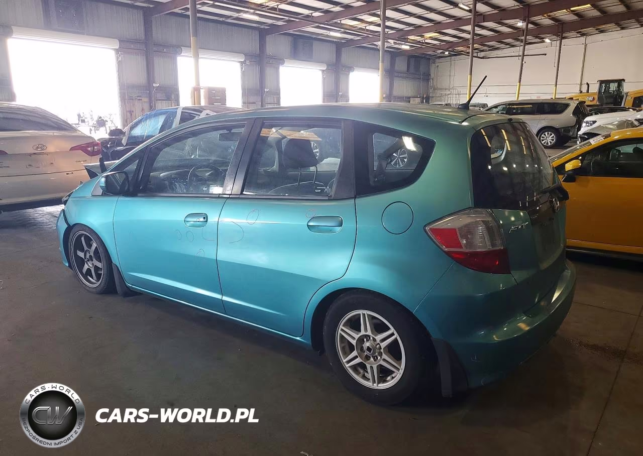 2012 Honda Fit VIN:JHMGE8H37CC010152 - 2