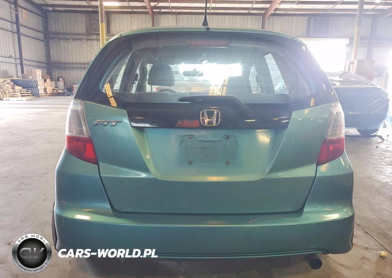 2012 Honda Fit VIN:JHMGE8H37CC010152 - 6