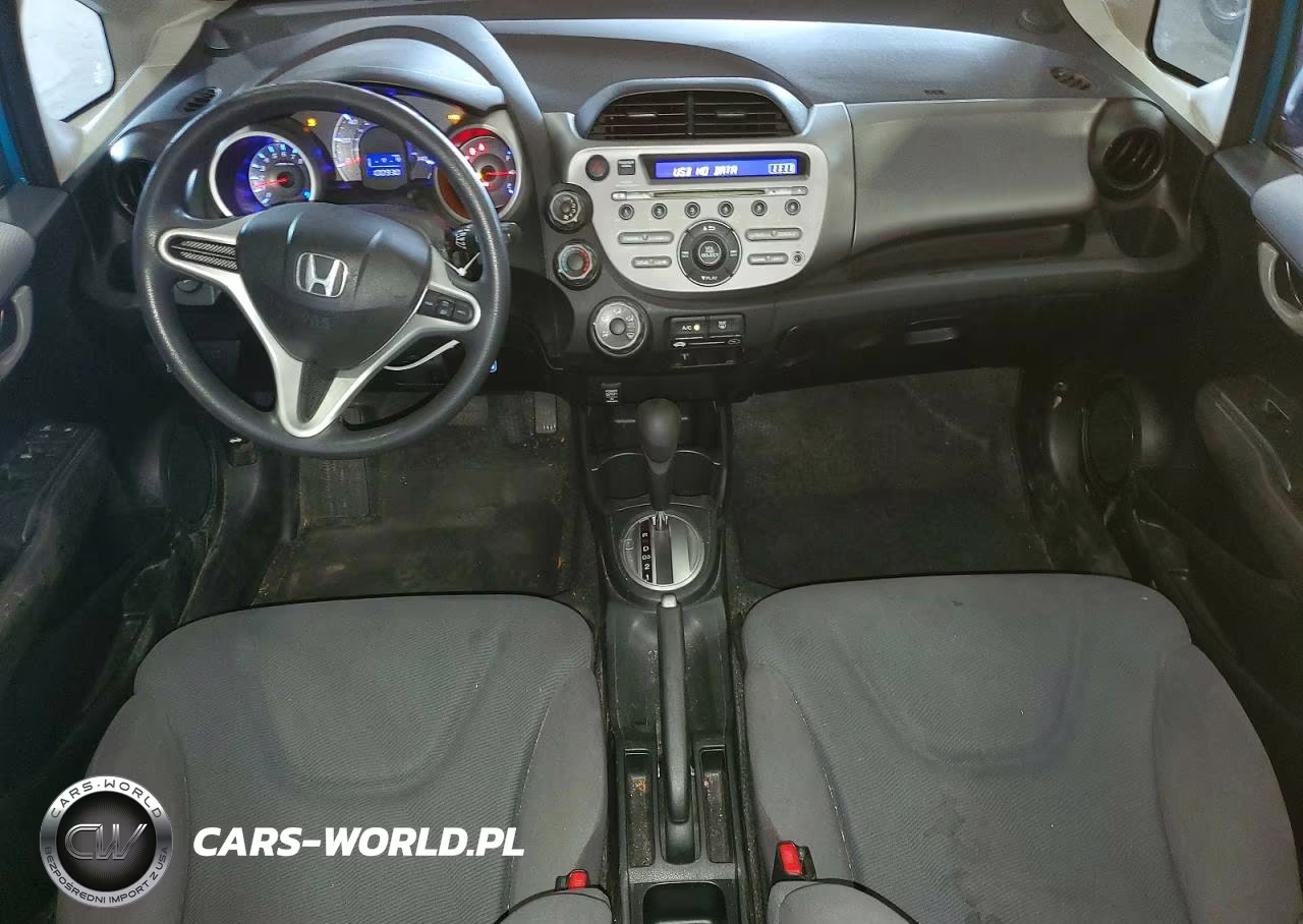 2012 Honda Fit VIN:JHMGE8H37CC010152 - 8