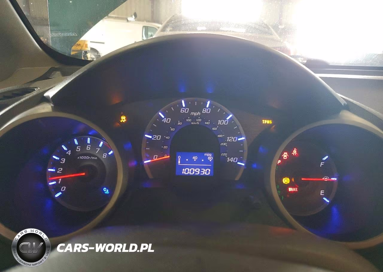2012 Honda Fit VIN:JHMGE8H37CC010152 - 9