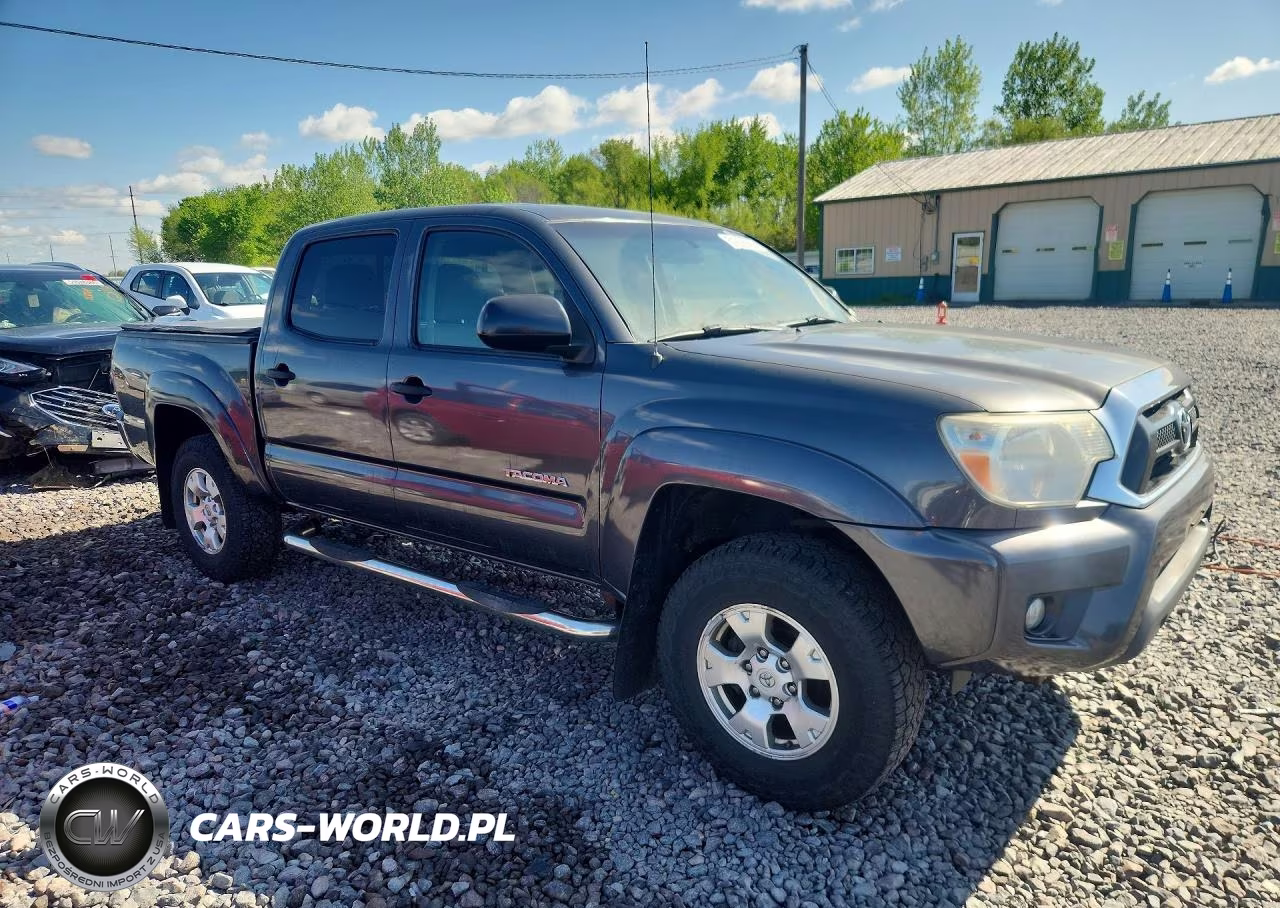 2014 Toyota Tacoma Double Cab Prerunner VIN:3TMJU4GN1EM168669 - 4