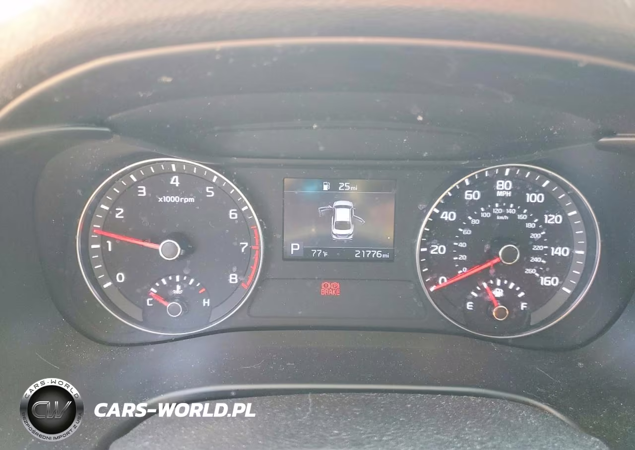 2020 Kia Forte Lxs VIN:3KPF24AD5LE226978 - 9