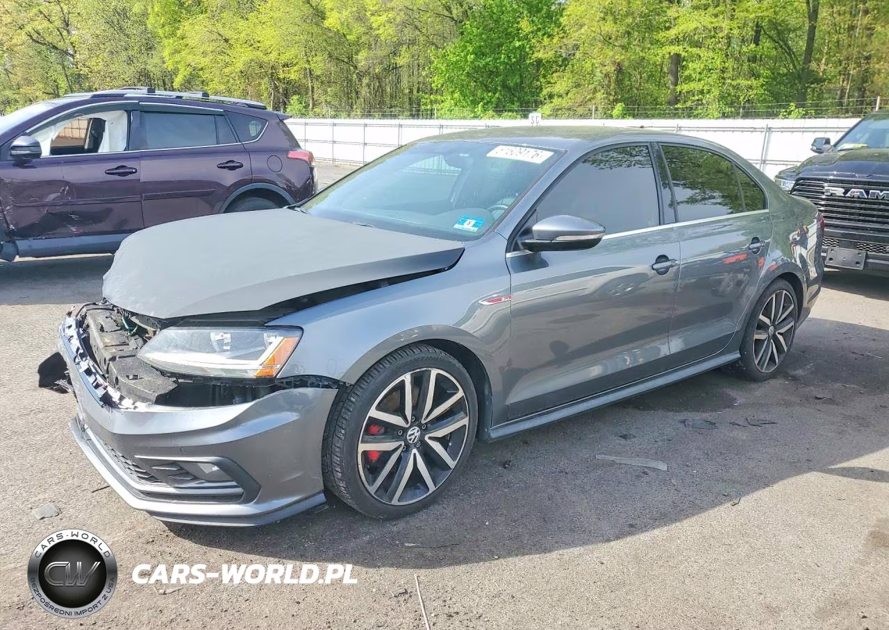 2018 VOLKSWAGEN JETTA GLI