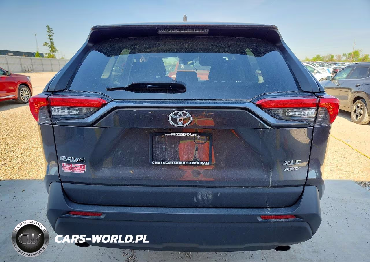 2021 Toyota Rav4 Xle VIN:2T3P1RFV4MW200951 - 6