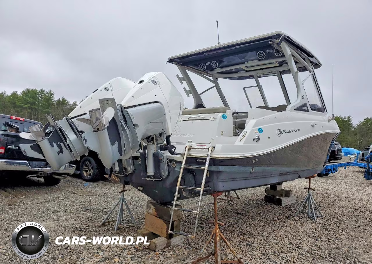2024 Crown Boat VIN:K1S89383F324 - 4