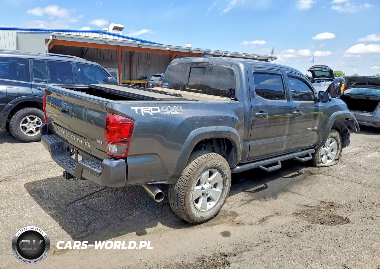 2018 Toyota Tacoma Trd Off-Road VIN:3TMCZ5AN5JM177832 - 3