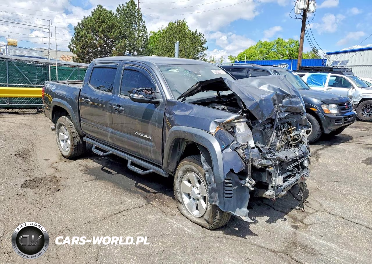 2018 Toyota Tacoma Trd Off-Road VIN:3TMCZ5AN5JM177832 - 4