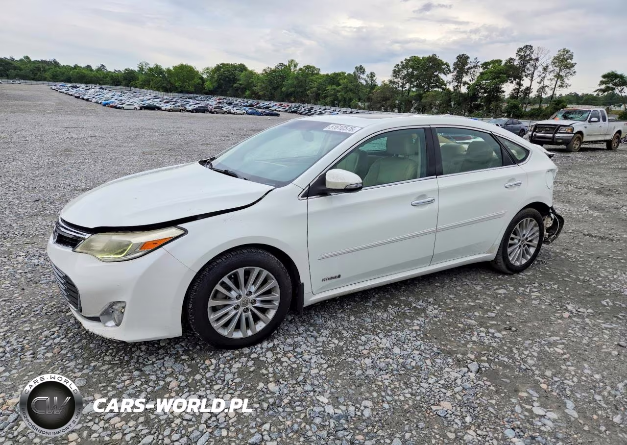 2013 Toyota Avalon Hybrid Limited