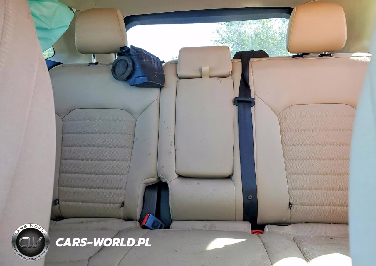 2017 Ford Edge Se VIN:2FMPK3G93HBB20816 - 10