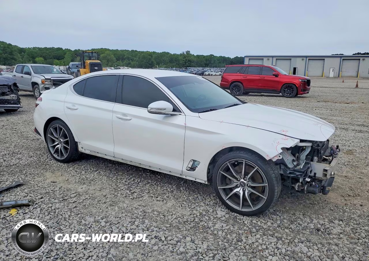 2022 Genesis G70 3.3T Standard VIN:KMTG54TE4NU093914 - 4