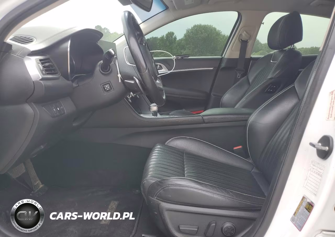 2022 Genesis G70 3.3T Standard VIN:KMTG54TE4NU093914 - 7