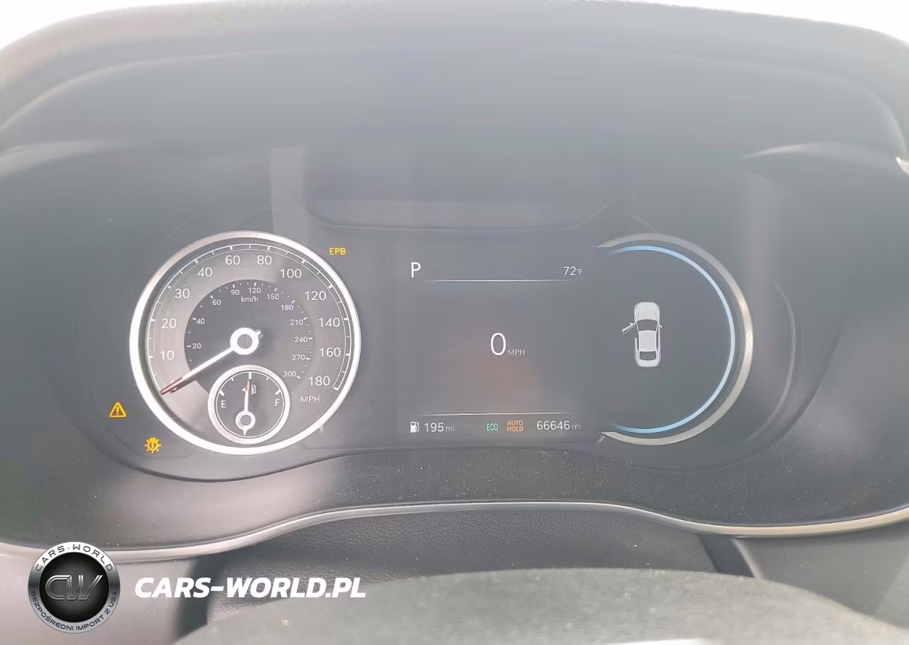 2022 Genesis G70 3.3T Standard VIN:KMTG54TE4NU093914 - 9