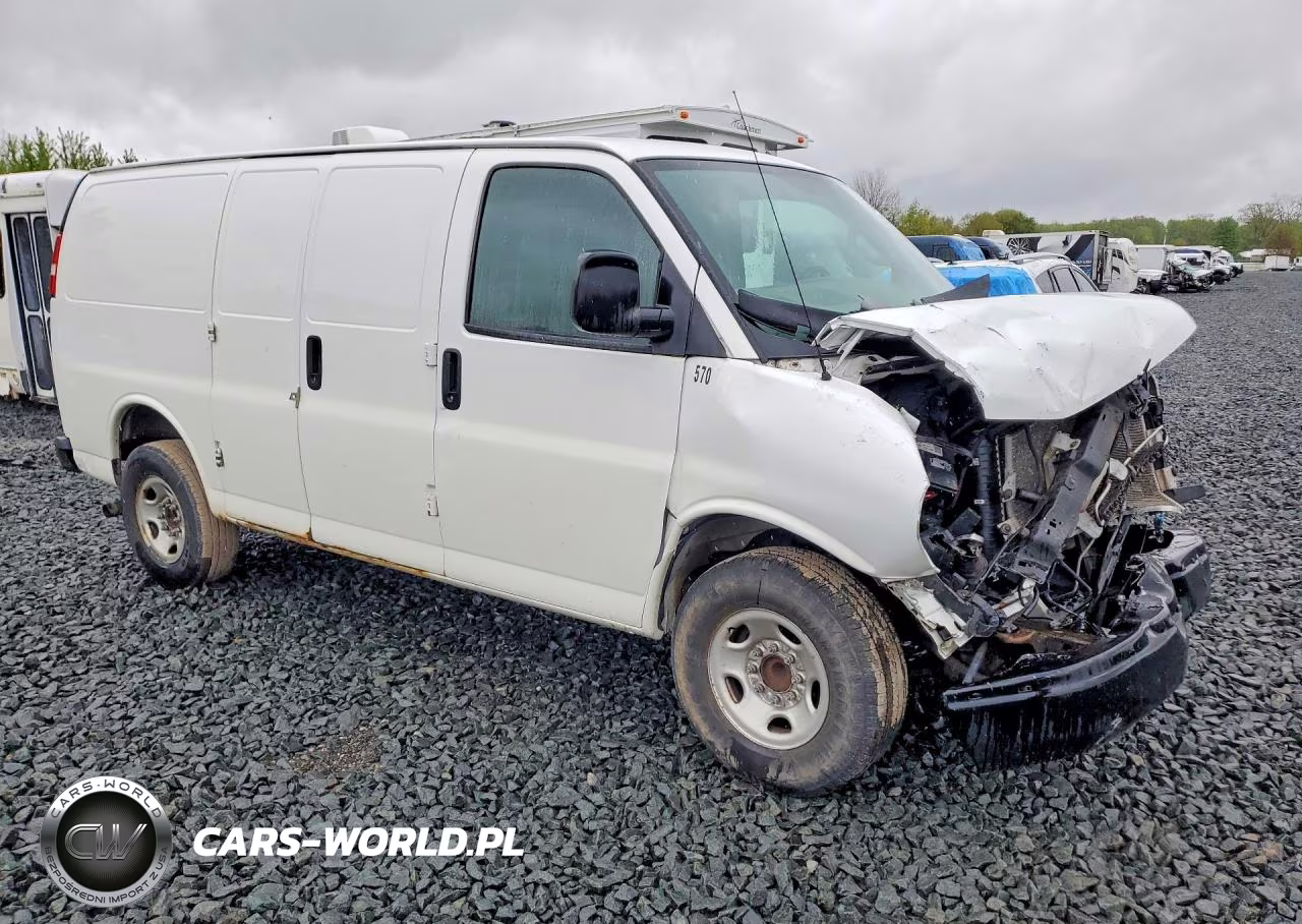 2016 Chevrolet Express G2500 VIN:1GCWGAFF6G1268191 - 4