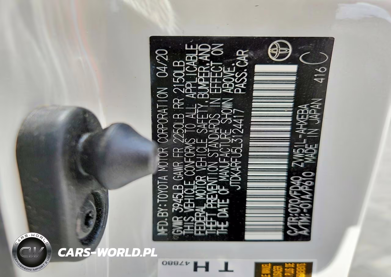 2020 Toyota Prius Le VIN:JTDKARFU5L3124417 - 12