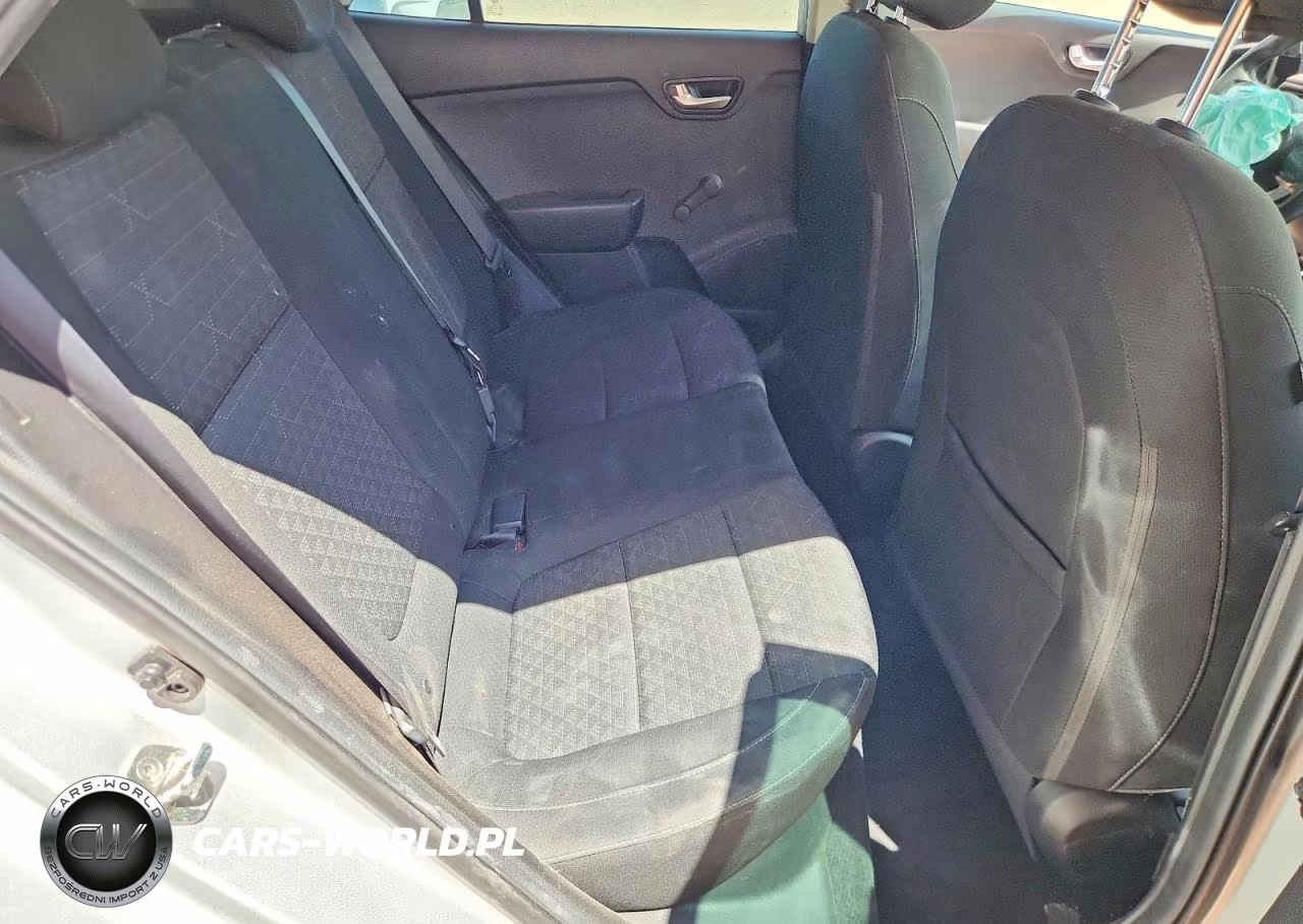 2018 Kia Rio 5-Door Lx VIN:3KPA25AB2JE088828 - 10