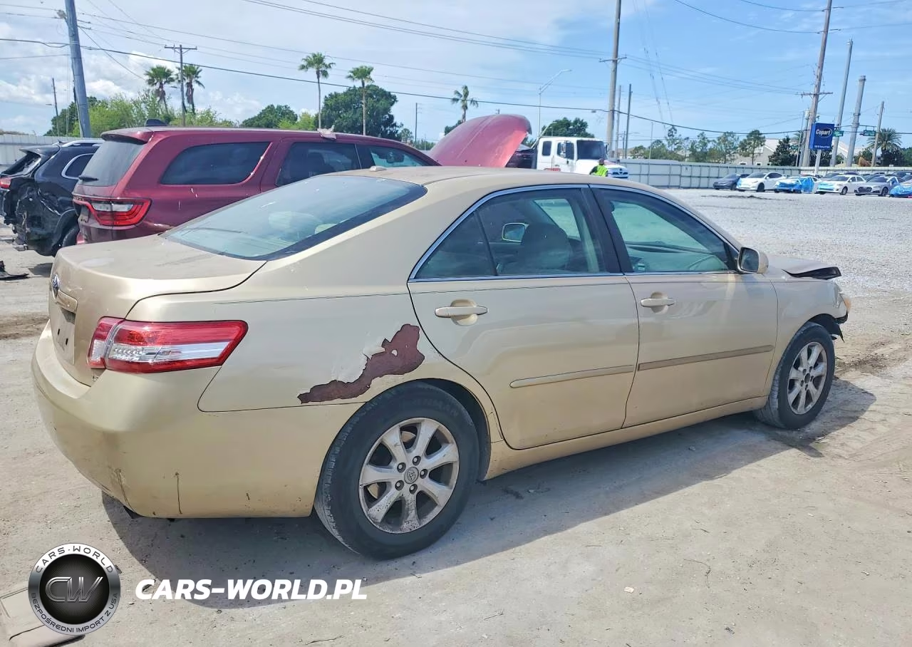 2011 Toyota Camry Le VIN:4T1BF3EK7BU613016 - 3