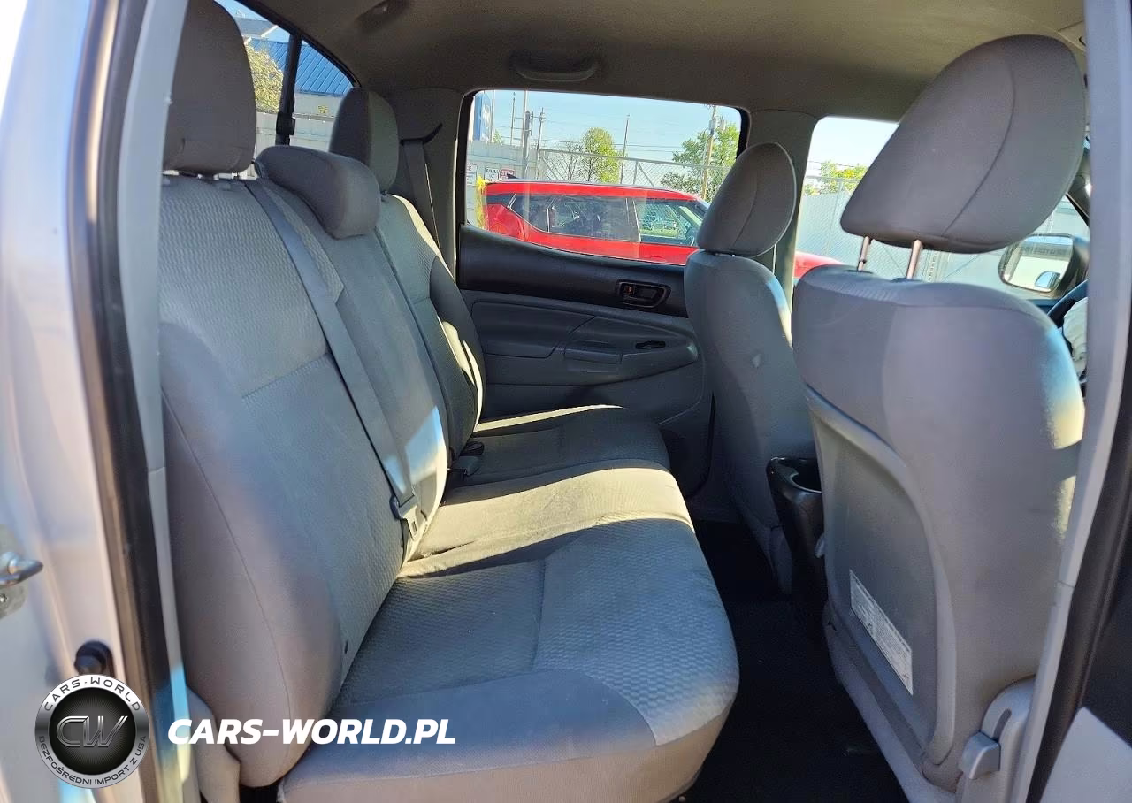 2012 Toyota Tacoma Double Cab VIN:3TMLU4EN7CM090598 - 10